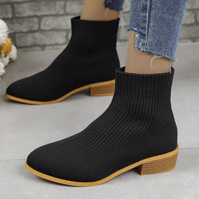 black-black-knit-heel